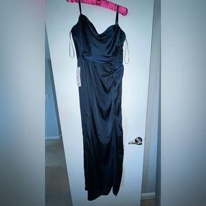 NWT Never Worn Azazie x Kendall + Kylie STRETCH SATIN DARK NAVY BRIDESMAID DRESS